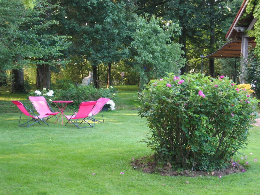 Logis De La Paqueraie Bed & Breakfast Saint-Branchs Екстериор снимка